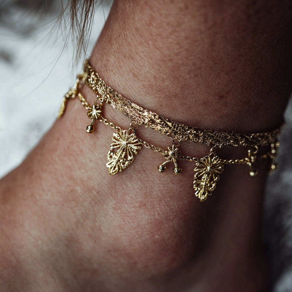 Step Into Summer: Must-Have Anklet Trends 2025 | Renude