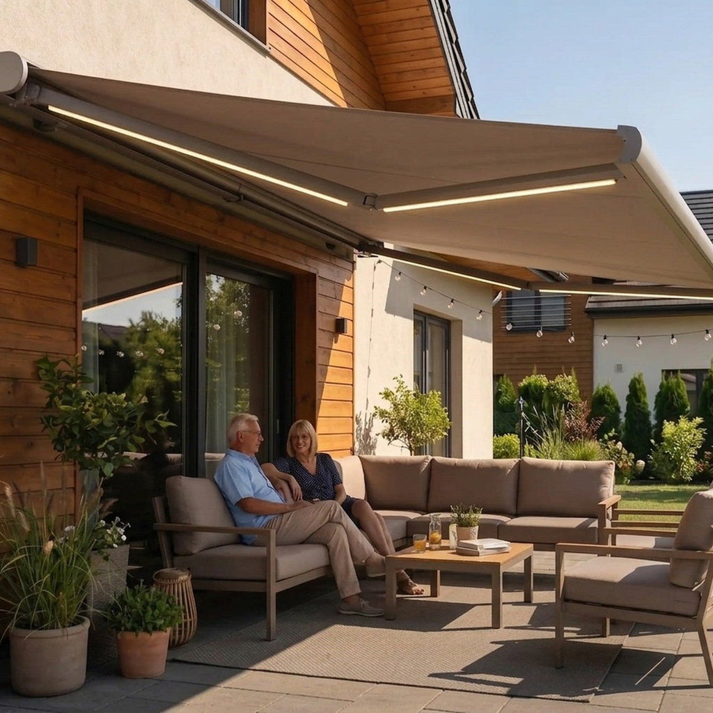 Mansahaus retractable awning
